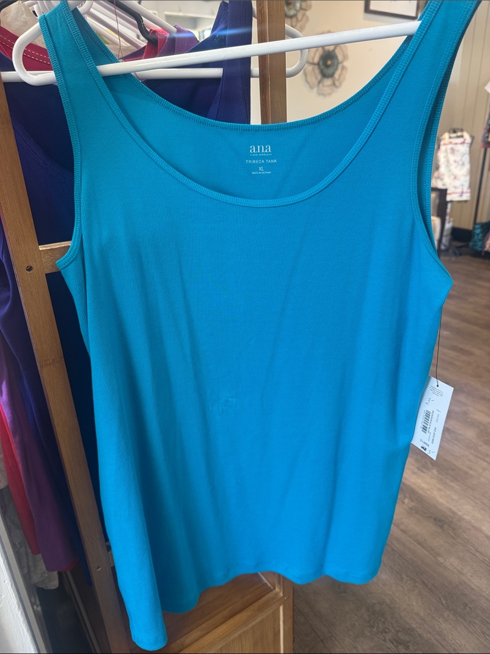 a.n.a Bright Teal Scoop Neck Tank